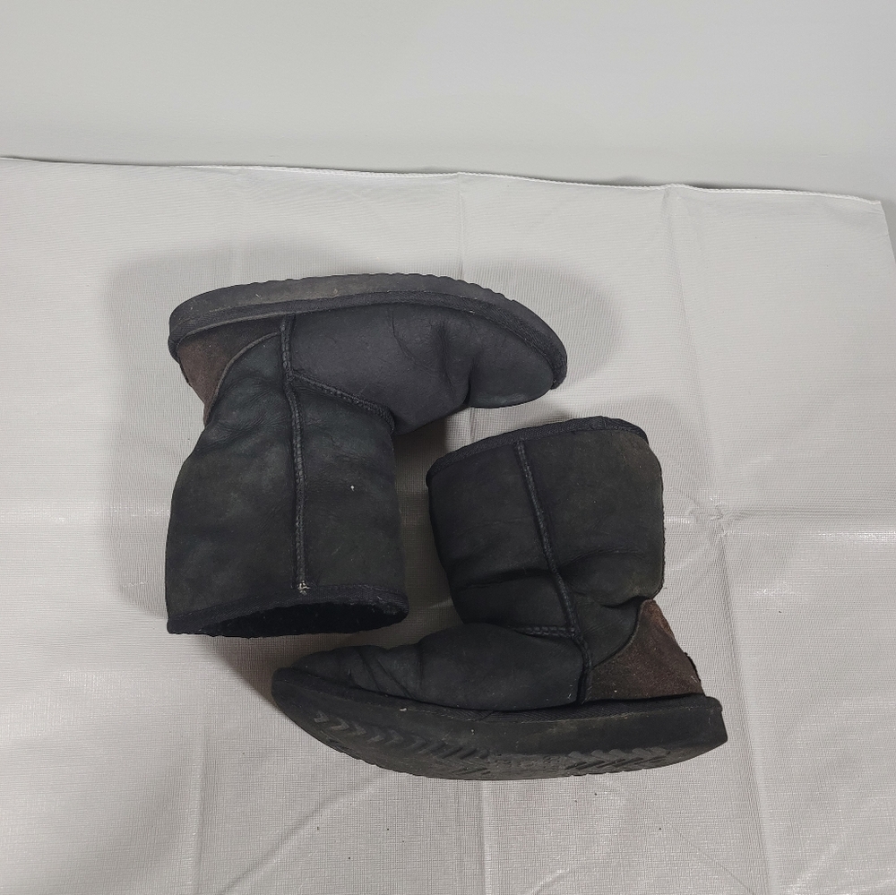 UGG Winter boots  size7